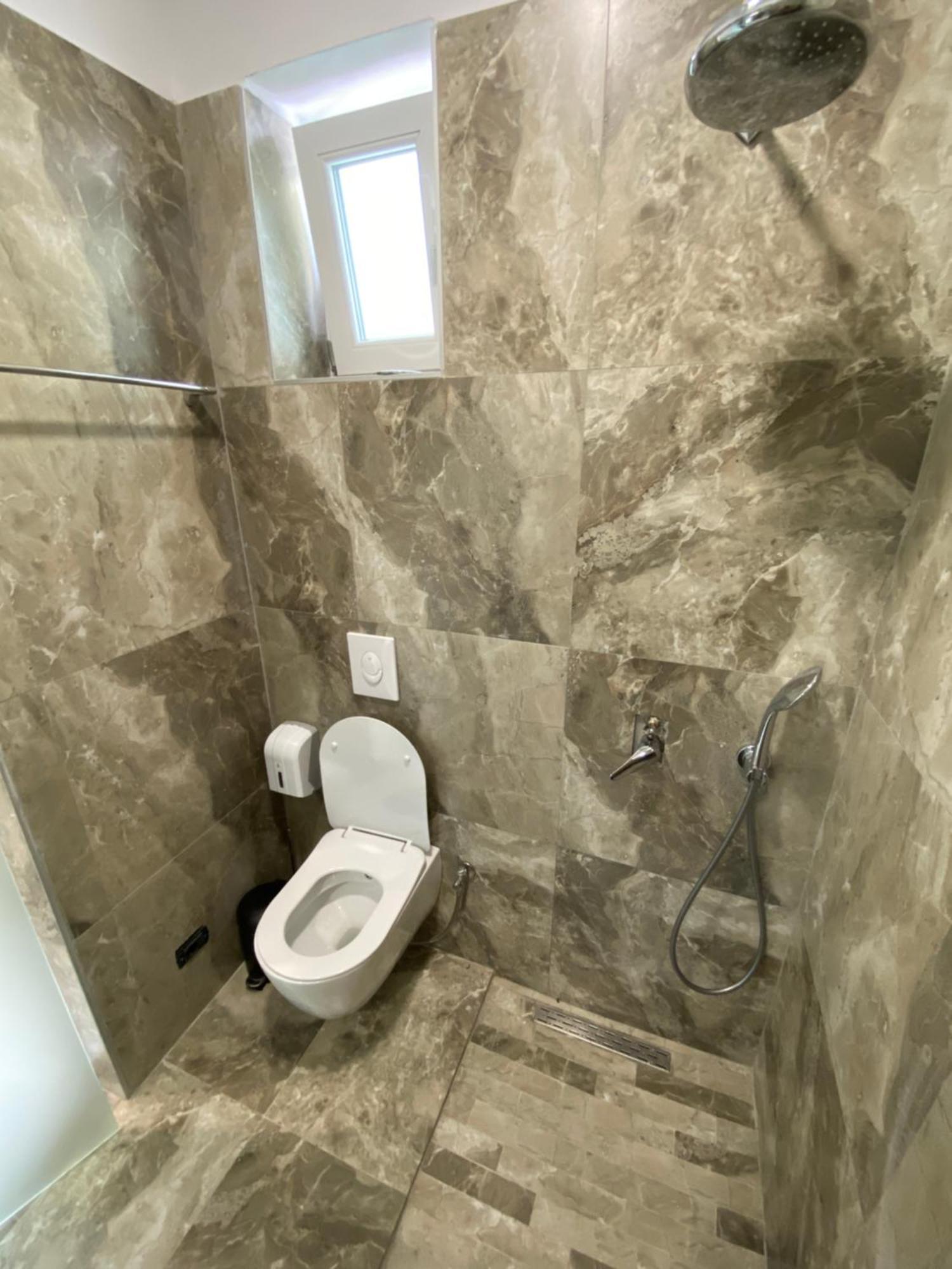Venis Hotel Tirana Habitación foto